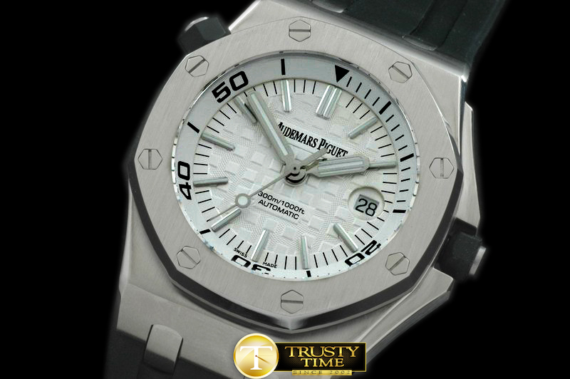 AP0144B – Royal Oak Diver Auto SS/RU White Asian 2836-2