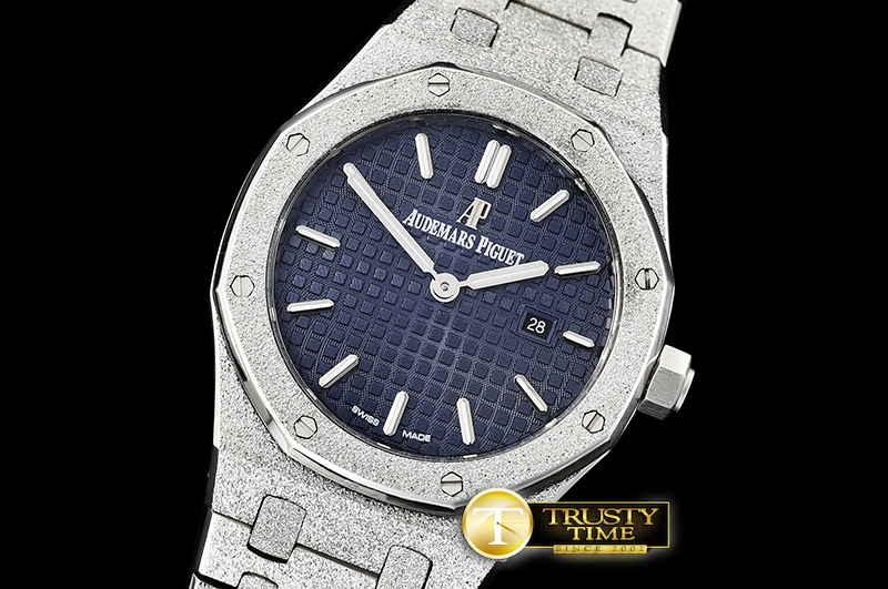 AP0530B – AP Royal Oak 33mm Frosted SS/SS Blue JHF V2 Swiss Qtz