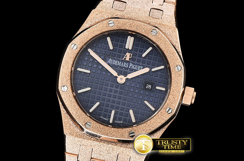 AP0532C – AP Royal Oak 33mm Frosted RG/RG Blue JHF V2 Swiss Qtz