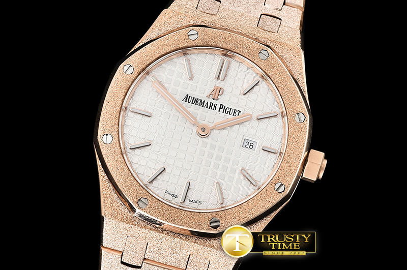 AP0532E – AP Royal Oak 33mm Frosted RG/RG White JHF V2 Swiss Qtz