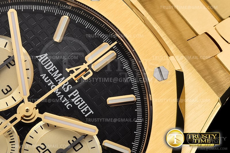 AP0605E – Royal Oak Chronograph 26331ST YG/YG Blk/Gold OMF A7750