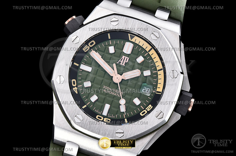 AP0722A – Royal Oak Offshore Diver 15720 SS/RU Grn BF A4308