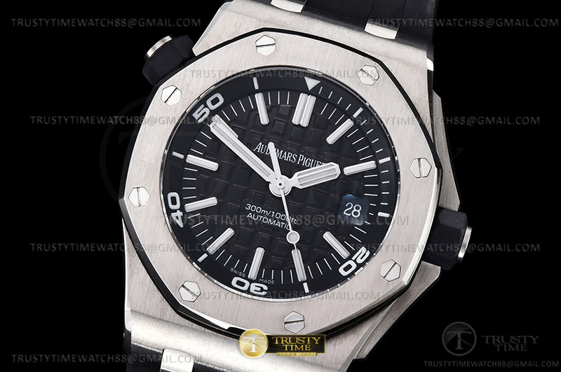 AP0755 – Royal Oak Offshore Diver 15703 SS/RU Black JJF A2824