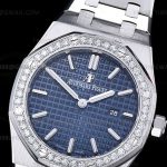 AP0856B – Royal Oak Ladies 67651ST Dia SS/SS Blue/Stk ZF Sw Qtz