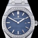 AP0856B – Royal Oak Ladies 67651ST Dia SS/SS Blue/Stk ZF Sw Qtz