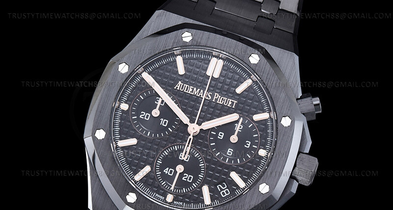 AP0884 – Royal Oak Chrono 26240 CER/CER Blk/Stk APSF SH4401