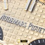 AP0922B – Royal Oak 26240 V2 Frosted YG/YG YG/Stk APSF SH440-FS