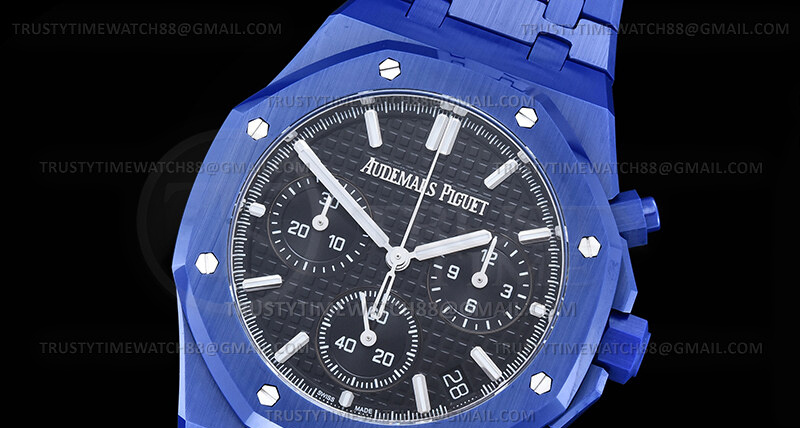 AP0938C – Royal Oak Chrono 26240 B.CER/CER Blk/Stk APSF SH4401