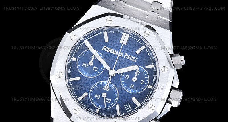 AP0944 – Royal Oak Chrono 26240 Wt SS/SS S.Blue/Stk DDF DD4401