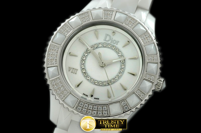 CD017A – Dior VIII Mid Size Cer/Cer/Diam White Jap Quartz