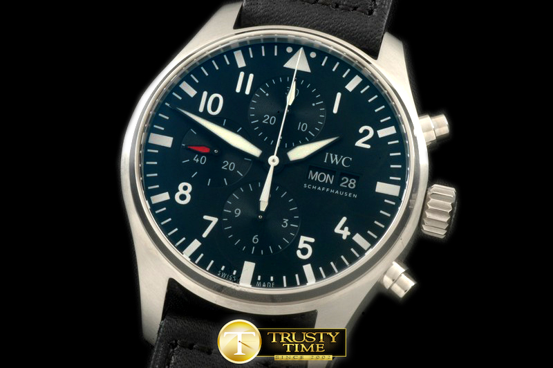 IWC0280 – 3777 Pilot Chrono Black 7750