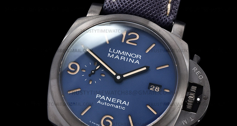 PN1021TLE – PAM 1021 Lum. Marina Auto 44mm DLC/LE Blue TTF P9010