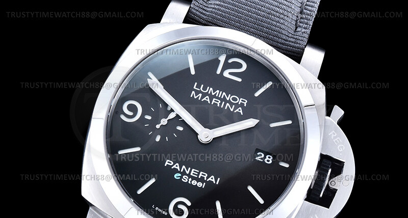 PN1358VNY – PAM1358 Lum. Marina eSteel 44mm SS/NY Grey VSF P9010